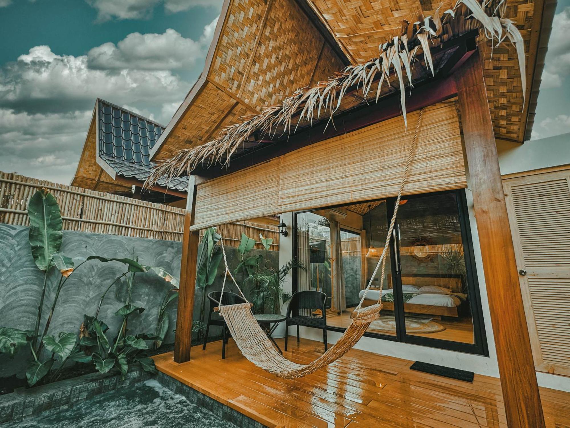 Reca Resort Official Porac الغرفة الصورة